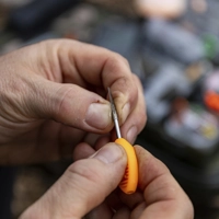 Fox Edges Tubing Threader